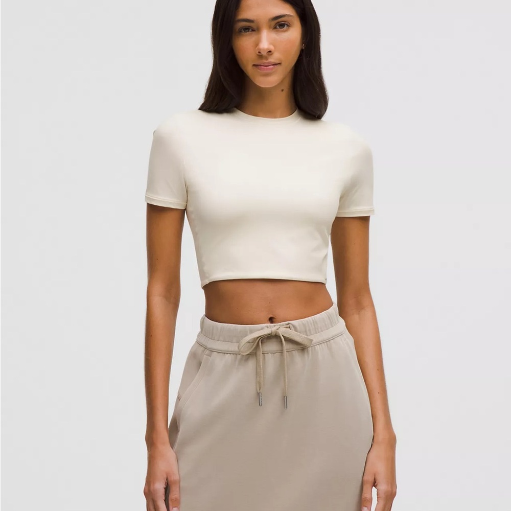 Lululemon Wundermost Ultra-Soft Nulu Crewneck Cropped T-Shirt
